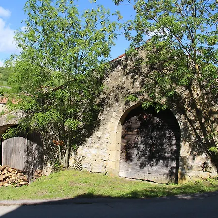 Bed & Breakfast Domaine D'alcapies 3*
