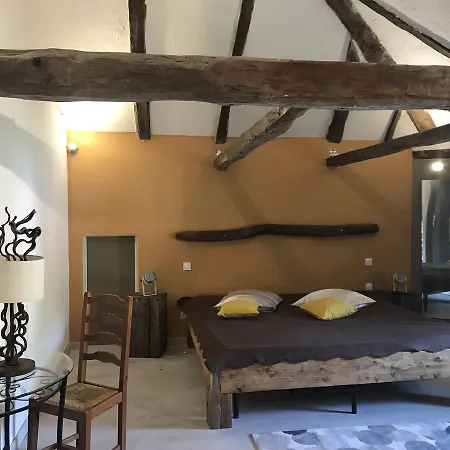 Bed & Breakfast Domaine D'alcapies 3*