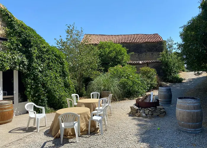 多梅茵奥卡佩酒店 Saint-Jean-dʼAlcapiès