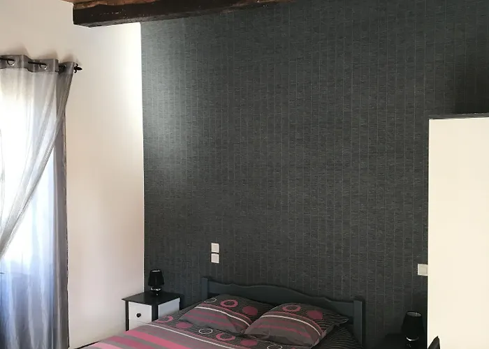 多梅茵奥卡佩酒店